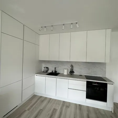 Ein Park With Free Parking Apartamento Bratislava