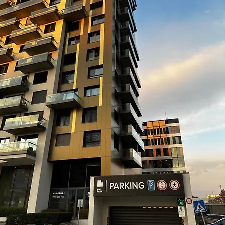 Ein Park With Free Parking Appartamento *